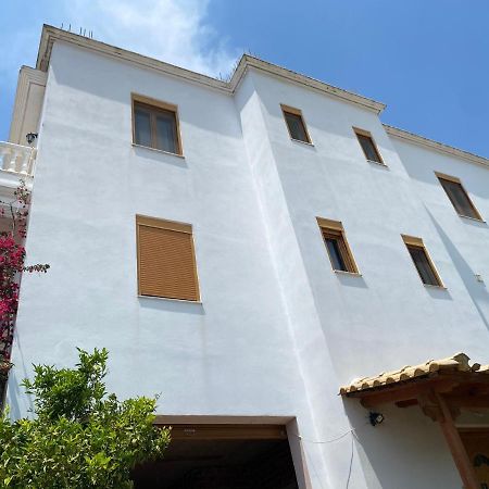 Am Apartment Sarandë Eksteriør bilde